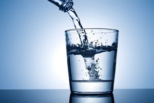 Чем питьевая вода отличается от столовой?